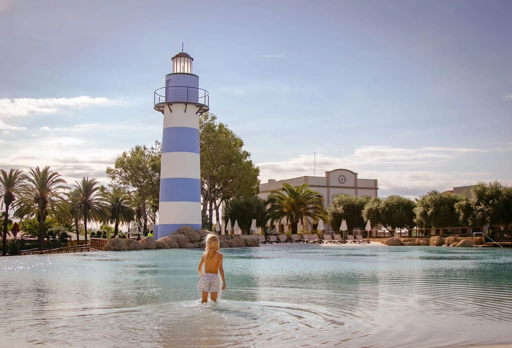 Child wading in the pool by the lighthouse at Cambrils Park Resort